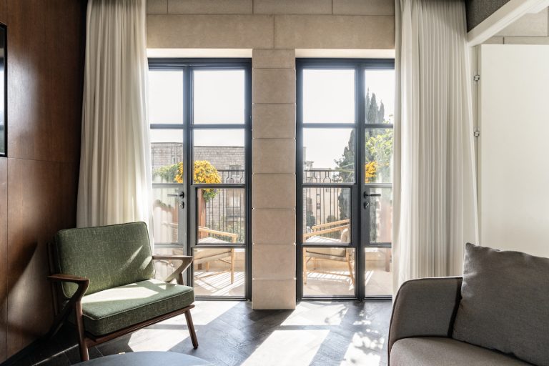 Garden View Room